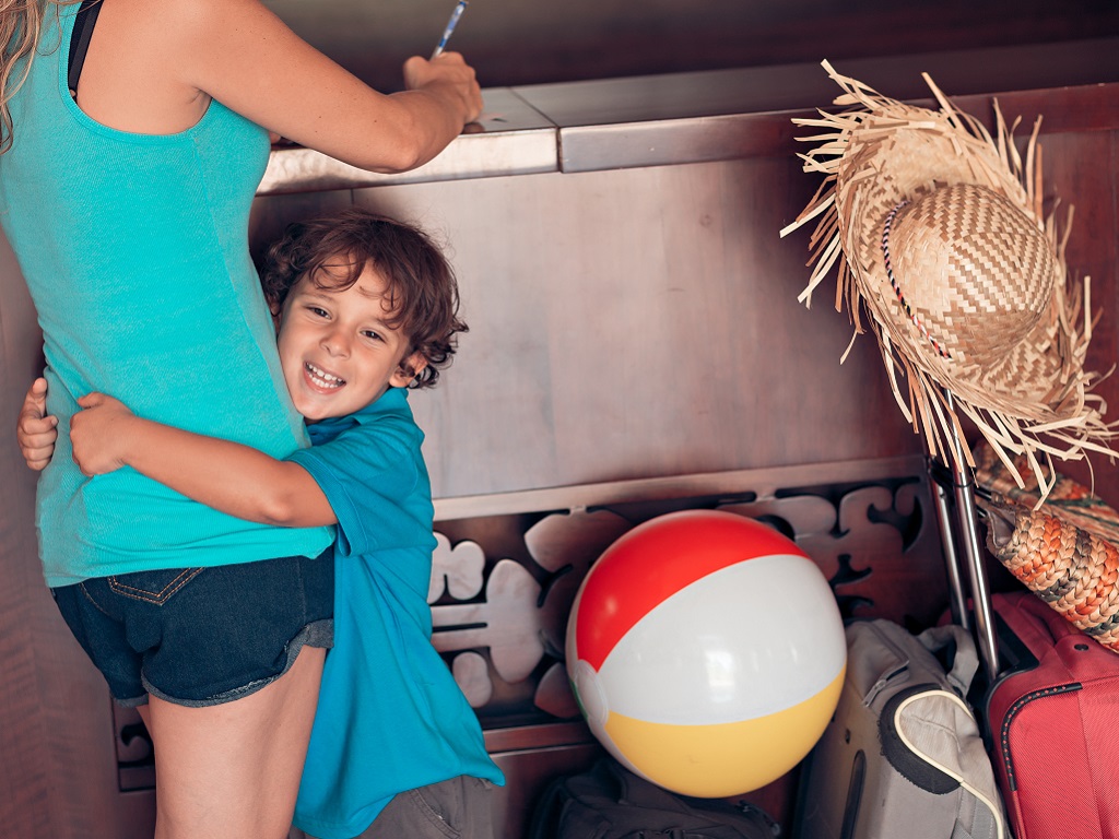 Traveling with kids? An Answer to the Lobby Wait Blues
