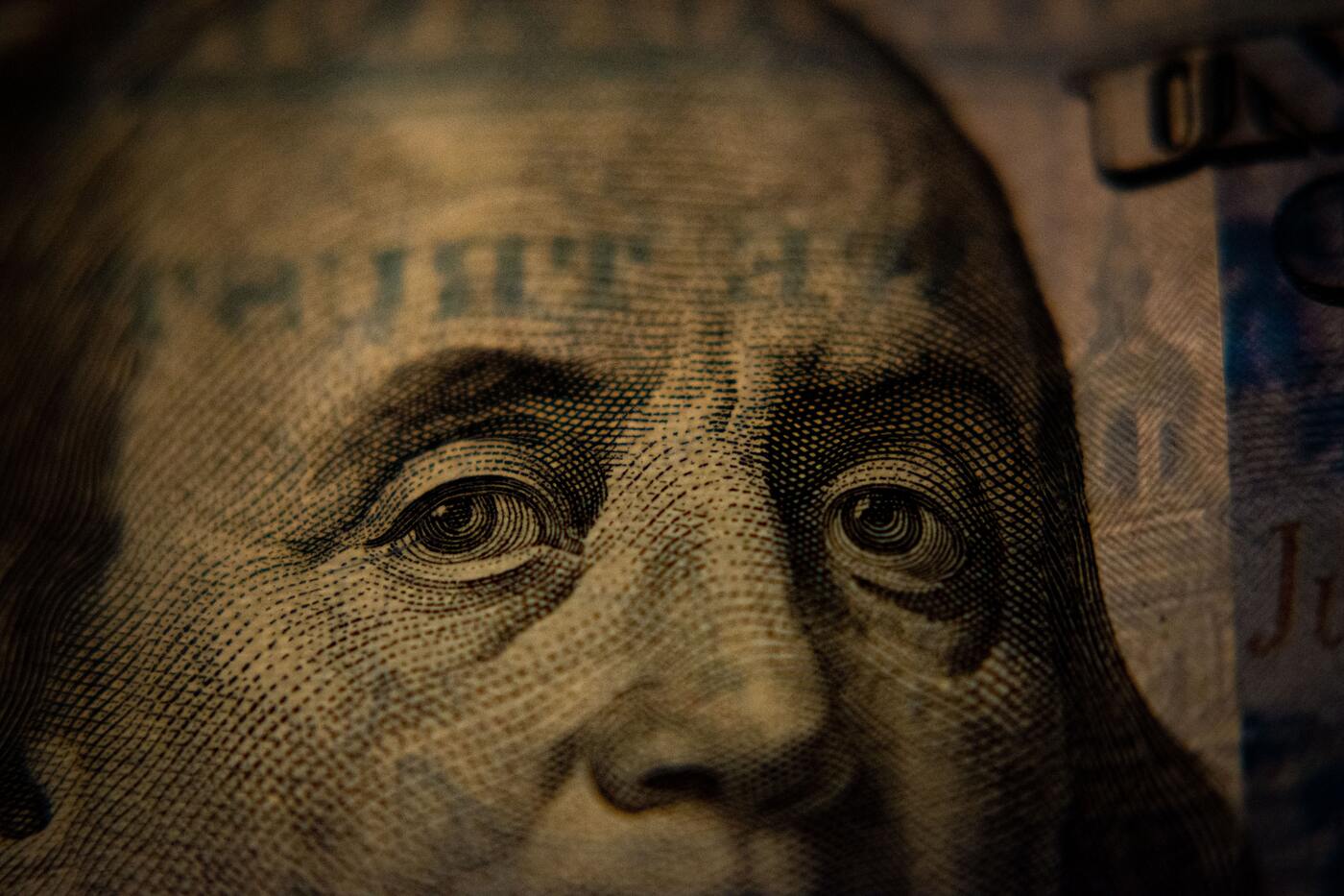 Junk Fees in 2026: What They Are, and How to Avoid Them (Including Hotel Junk Fees)