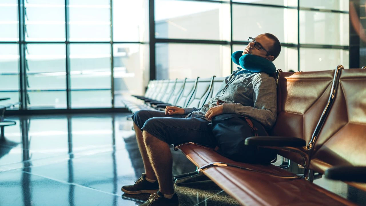 How to Survive a Long Layover: Day Rooms, Lounges, and Sleep Pods