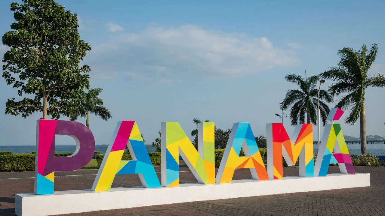 Panama City Airport Layover Guide (PTY): Where to Sleep, Shower, & Relax at Tocumen International Airport